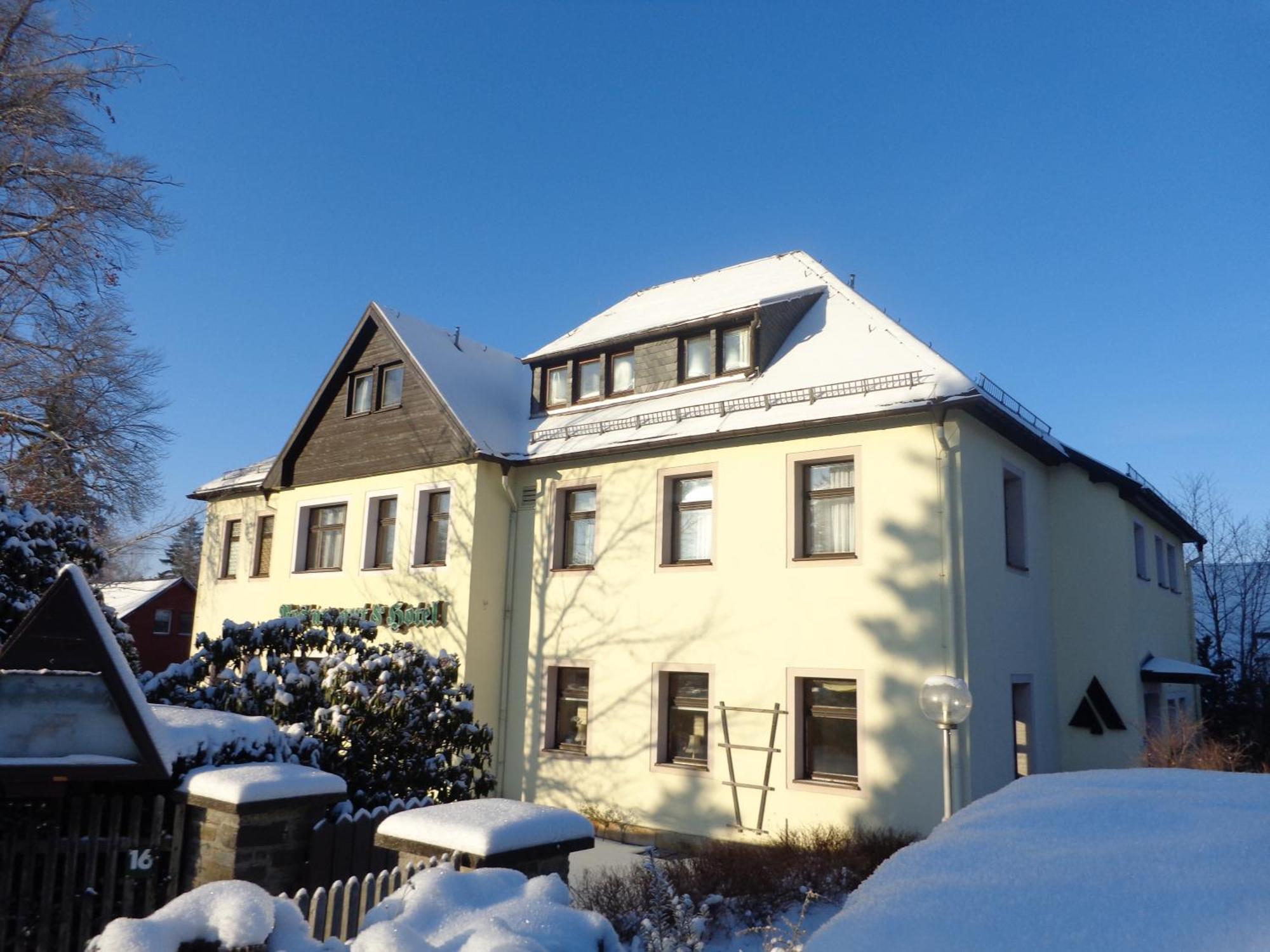 Ferienhotel Augustusburg Bagian luar foto