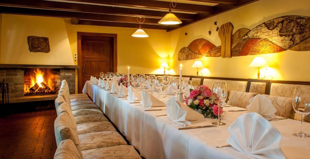 Ferienhotel Augustusburg Bagian luar foto